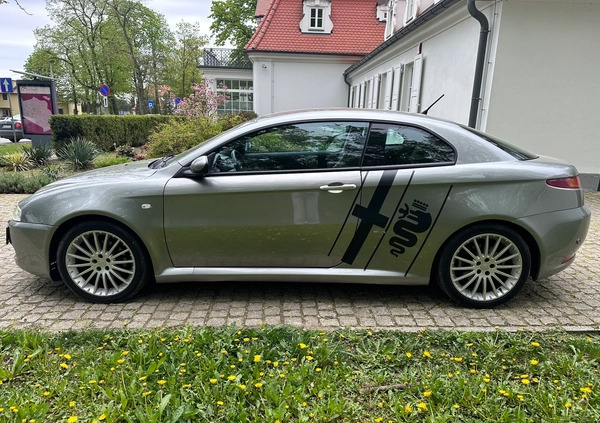 Alfa Romeo GT cena 10900 przebieg: 259000, rok produkcji 2004 z Kutno małe 596